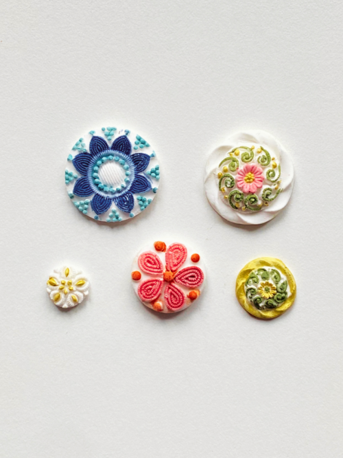 DecorativeButtons Painted