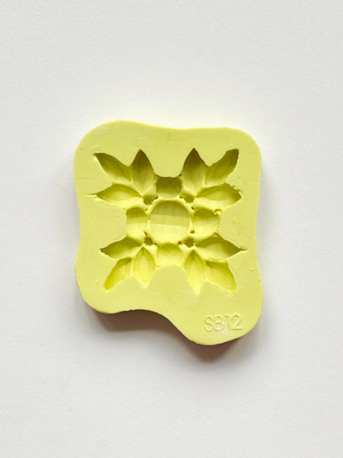 Diamond Lace Mould